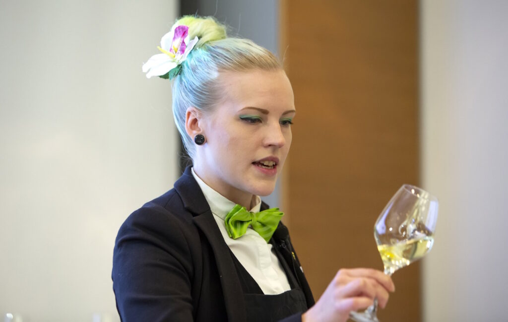 Viinin aistinvarainen tunnistaminen